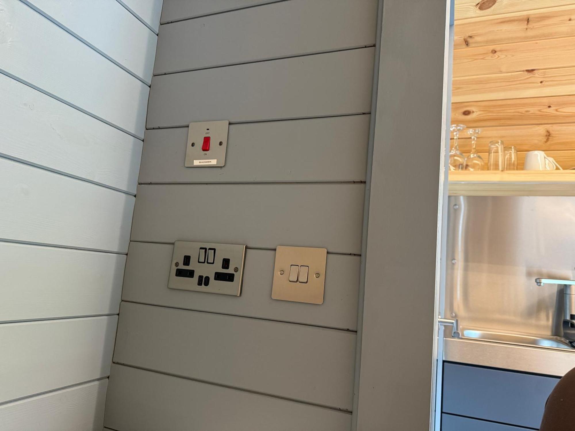 Bonny Wee Snug - Pod In Spean Bridge Apartment Ngoại thất bức ảnh