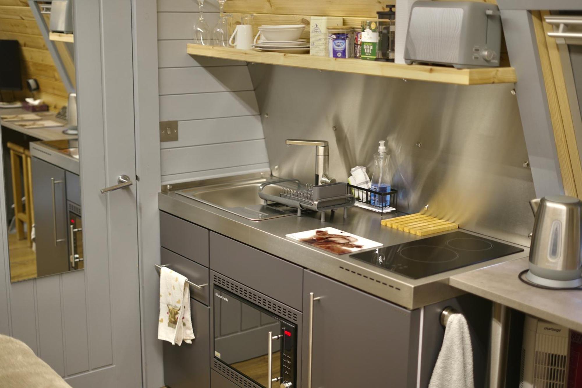 Bonny Wee Snug - Pod In Spean Bridge Apartment Ngoại thất bức ảnh